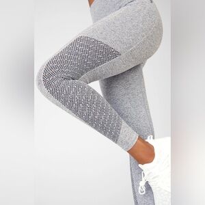 Fabletics Sync Seamless 7/8 Legging (S)